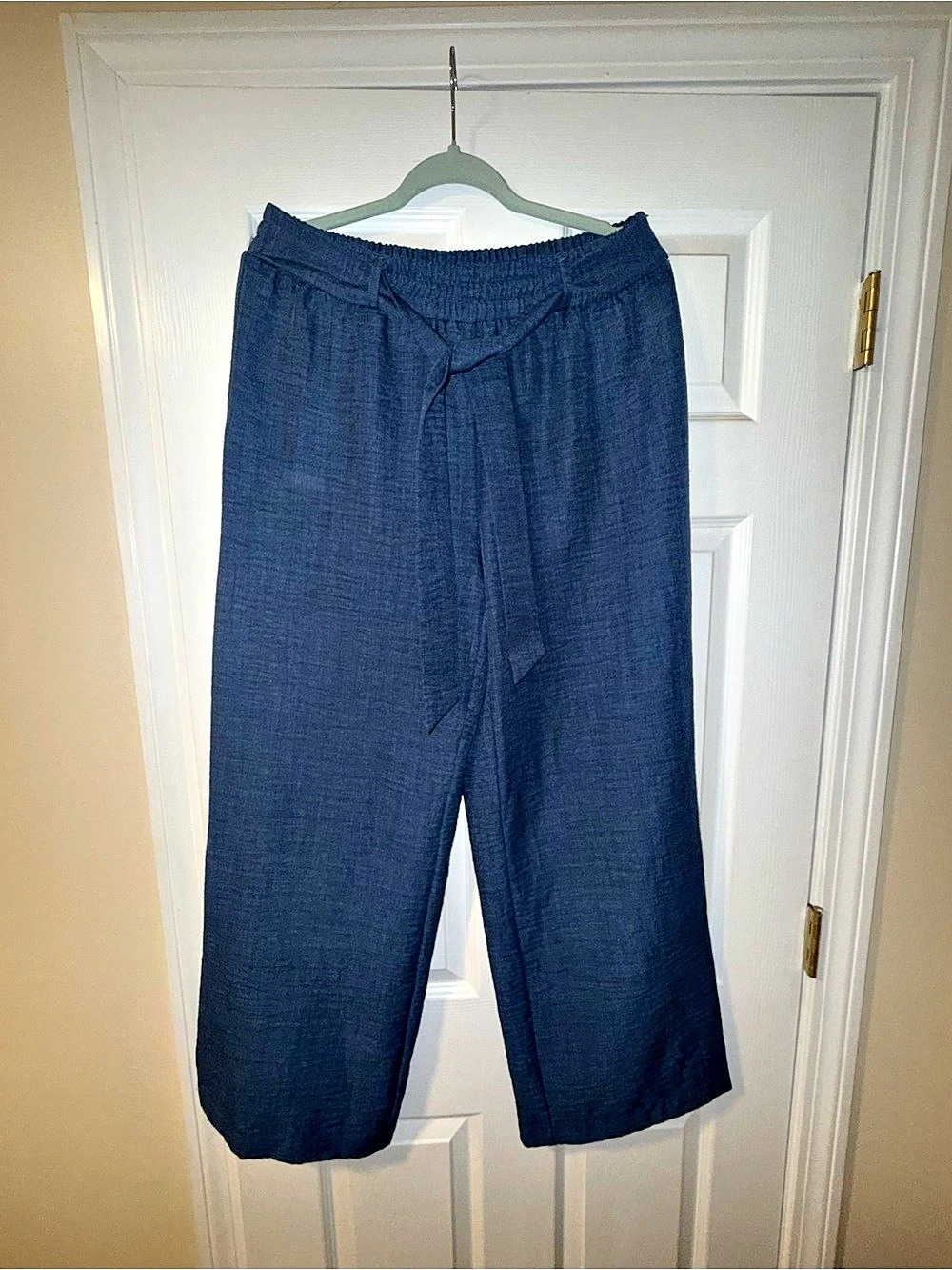 NYDJ Wide Leg Pants in Blue Like New